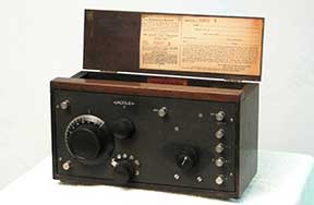 The Johannessen Radio Collection